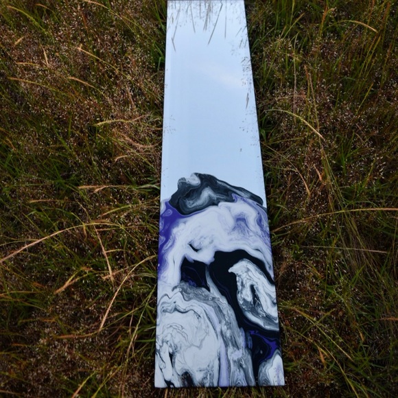 A painted on mirror